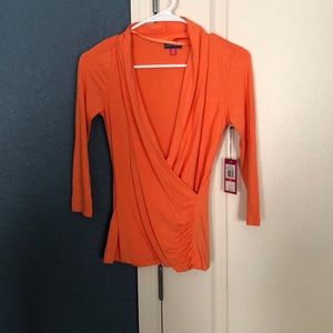 XS NWT Vince Camuto shirt